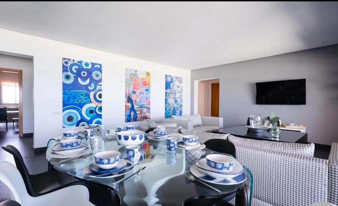 Design Champs-elysees Apartment *
